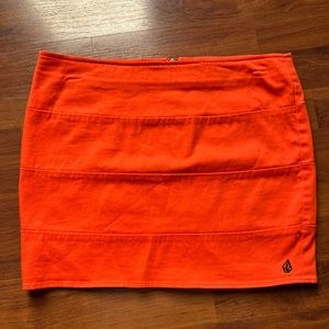 Volcom orange skirt
